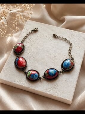Vintage-Style Multicolor Floral Oval Bracelet - Unbranded